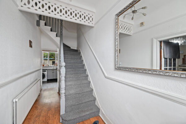 3 Bed House 191 Wanstead Park Road  £560,000