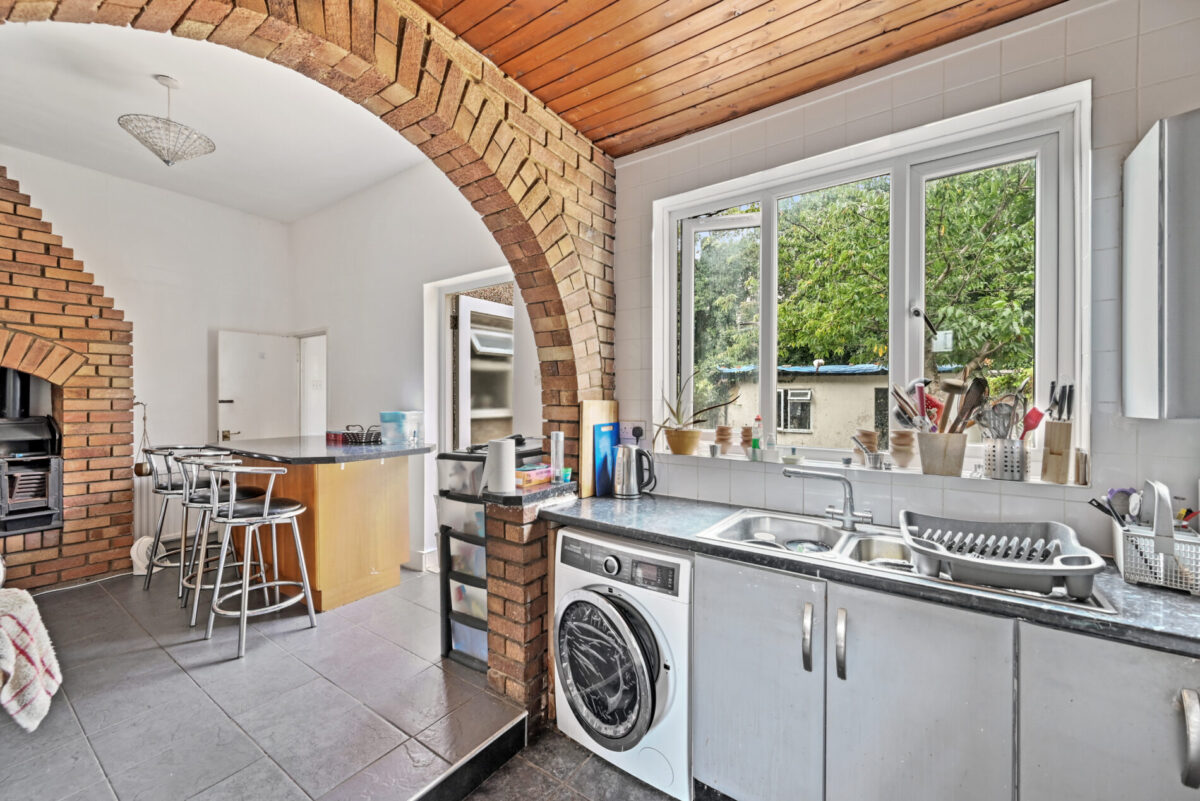 3 Bed House 191 Wanstead Park Road  £560,000