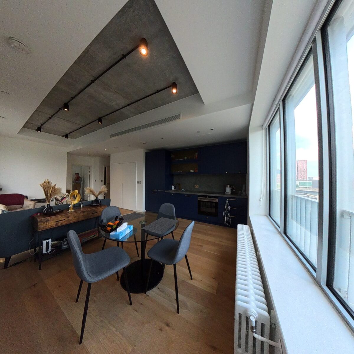 Stunning 1 Bed Flat in Docklands Good Luck Hope Road E14 0XG