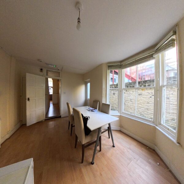 3 Bed House Mornington Road E11 £775k