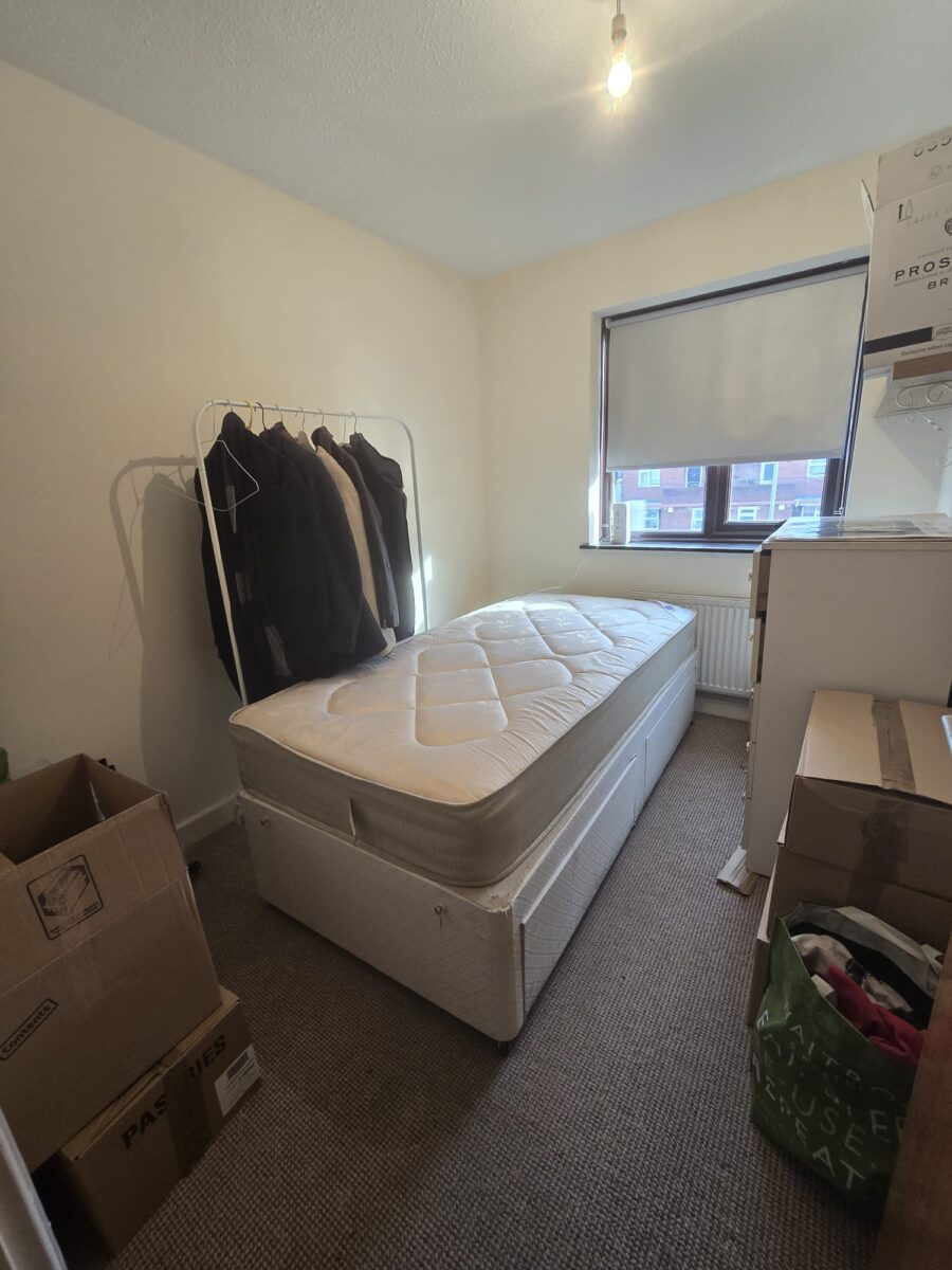 2 bed flat for rent £1850 Cricklywood Lane NW2 1HW