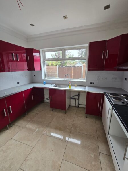 Room for Rent Longbridge road IG11 8SY  £900