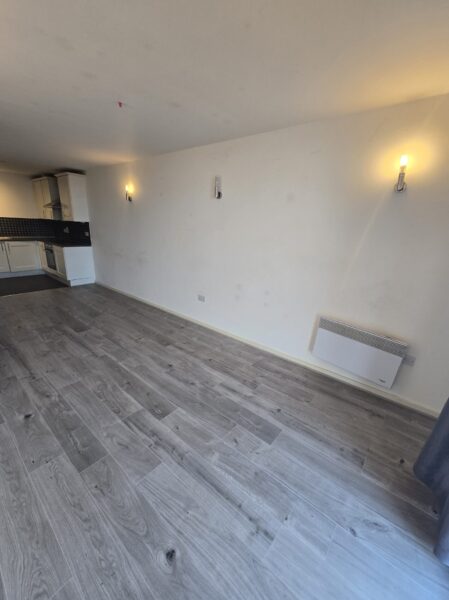 1 Bed Flat  To Rent IG11 £1550